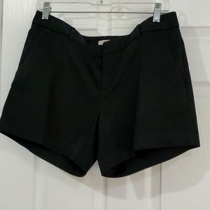 BANANA REPUBLIC CHINO BLACK, 5 INCH SIDE POCKETS SIZE 10